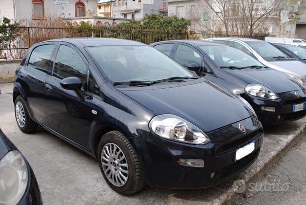 Fiat Punto street