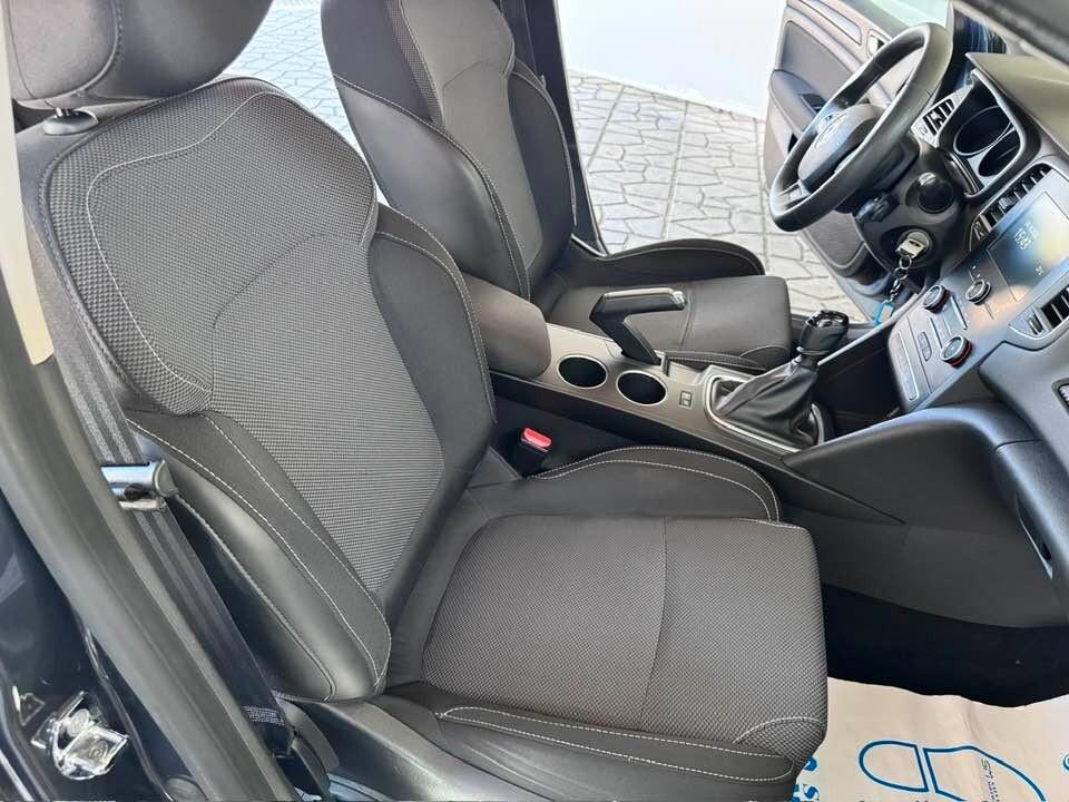 Renault Megane Mégane Sporter dCi 8V 110 CV Energy Duel2