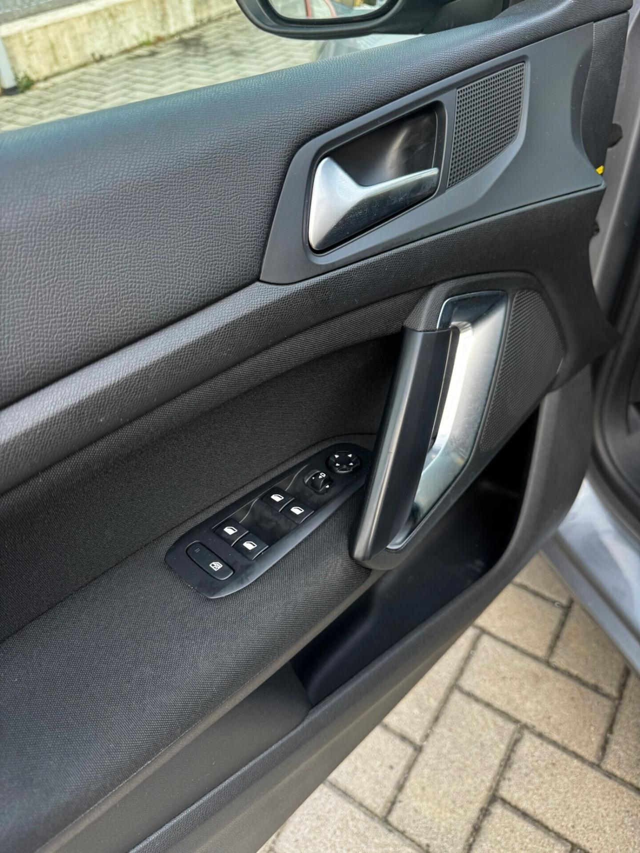 Peugeot 308 BlueHDi 120 S&S EAT6 GT Line