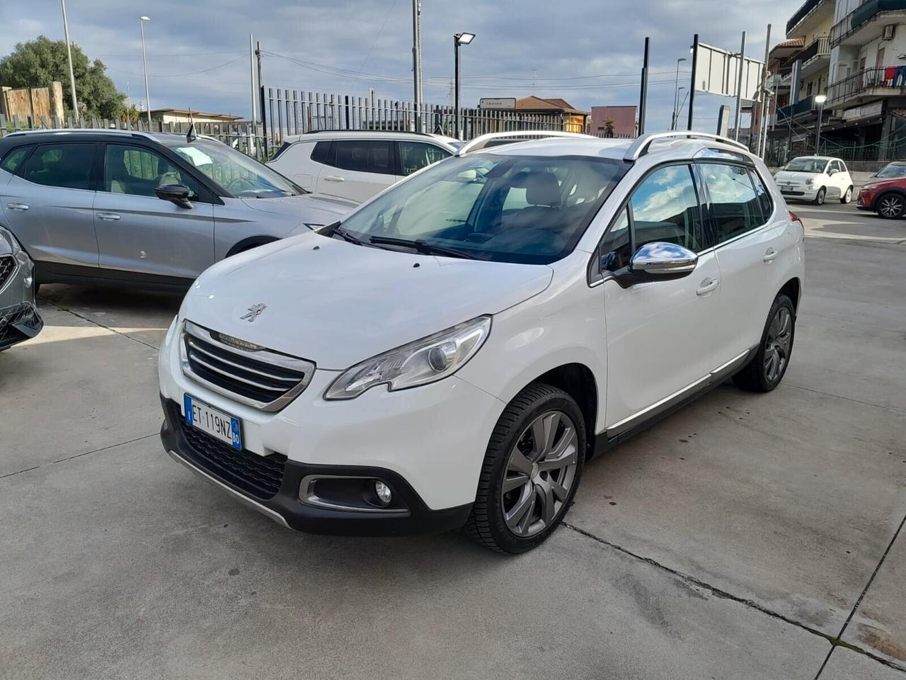 Peugeot 2008 1.6 e-HDi 92 CV Stop&Start Allure