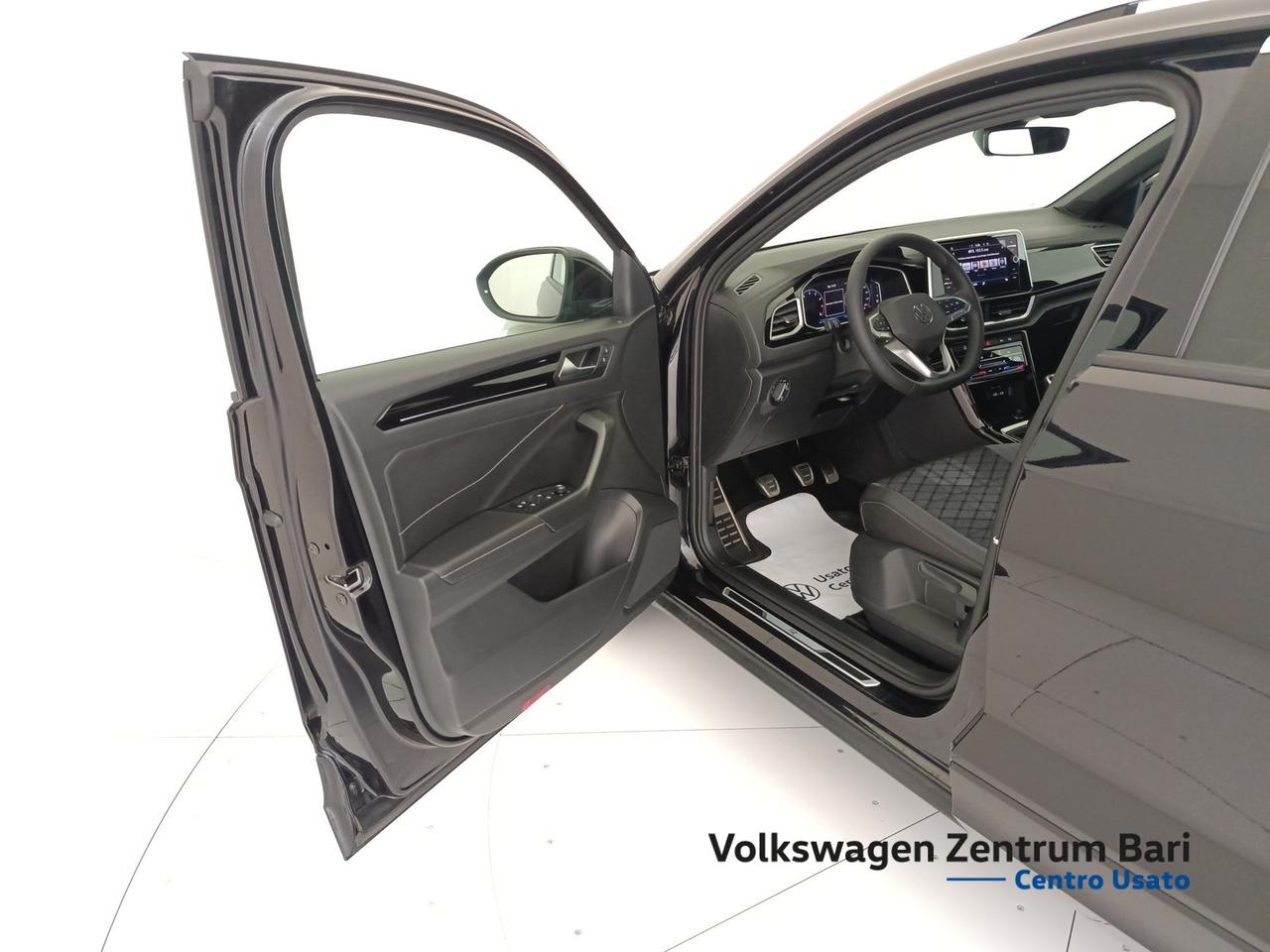 Volkswagen T-Roc 1.0 tsi r-line 110cv