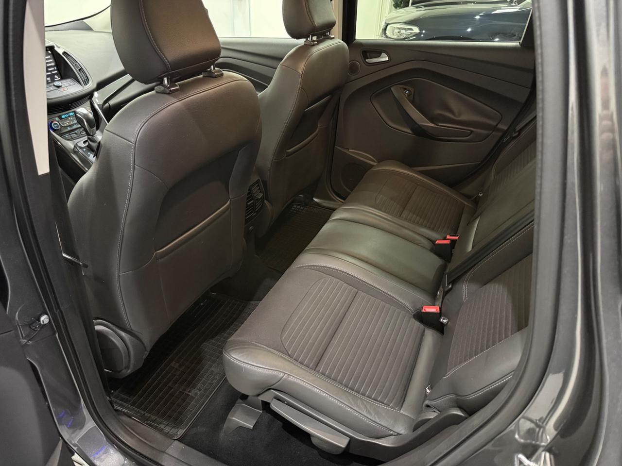 Ford Kuga 1.5 TDCI 120 Autom. Titanium