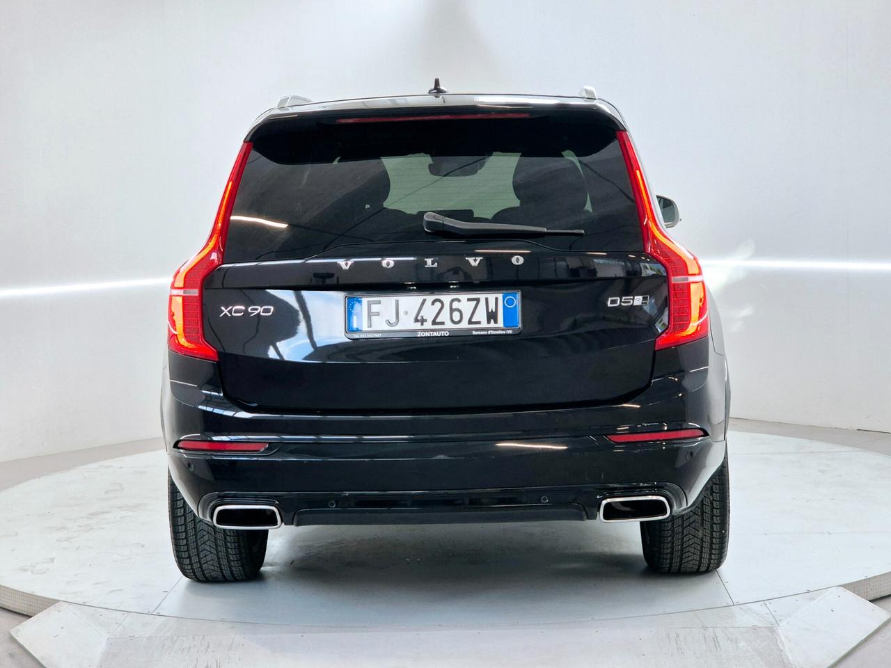 Volvo XC 90 R-DESIGN 7 POSTI