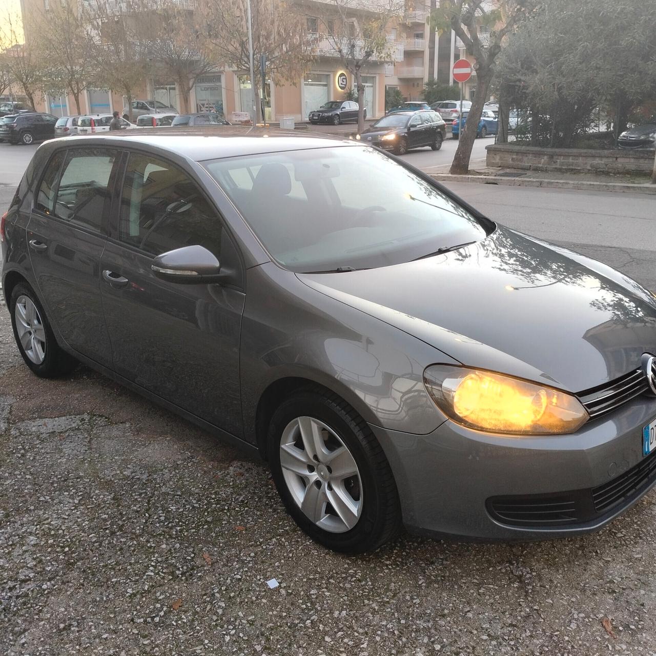 Volkswagen Golf 1.6 5p. Comfortline