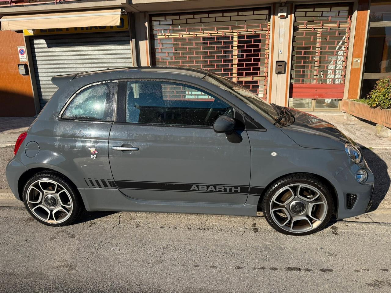 Abarth 595 1.4 Turbo T-Jet 145 CV