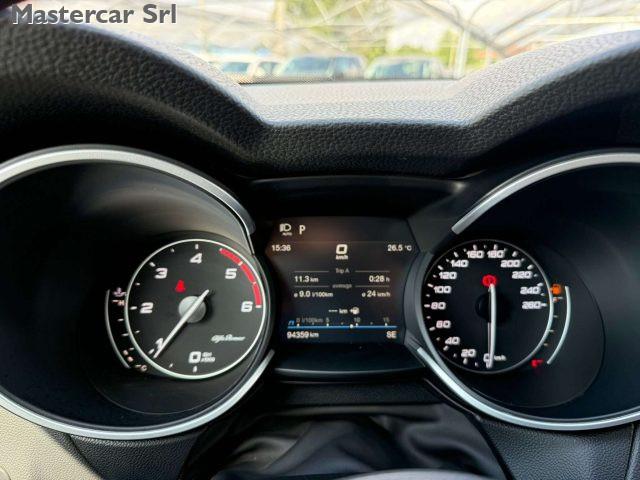 ALFA ROMEO Stelvio Stelvio 2.2 t Business Q4 190cv auto TG : GJ522AX