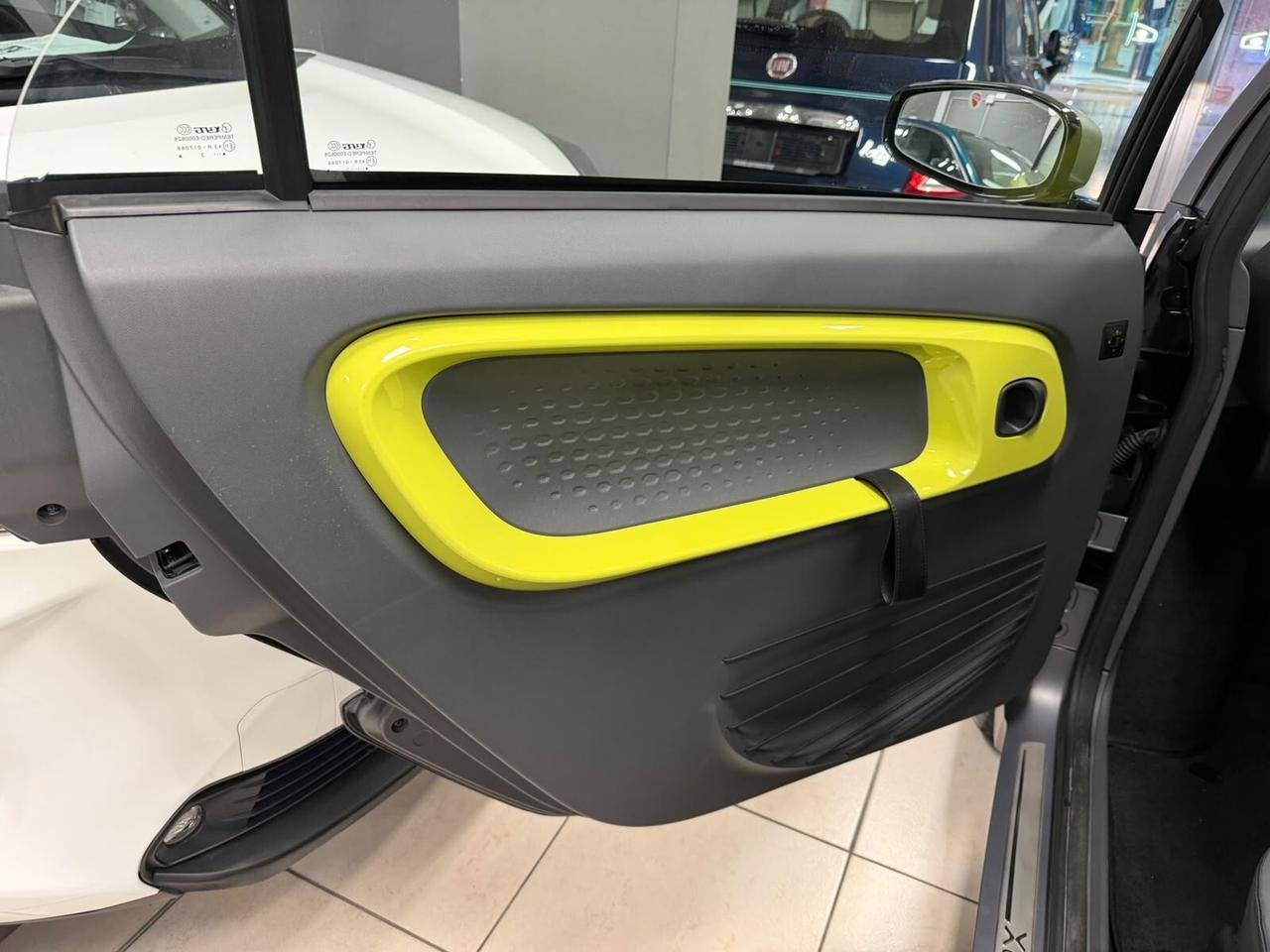 Xev Yoyo Pro RATE DA € 145 AL MESE