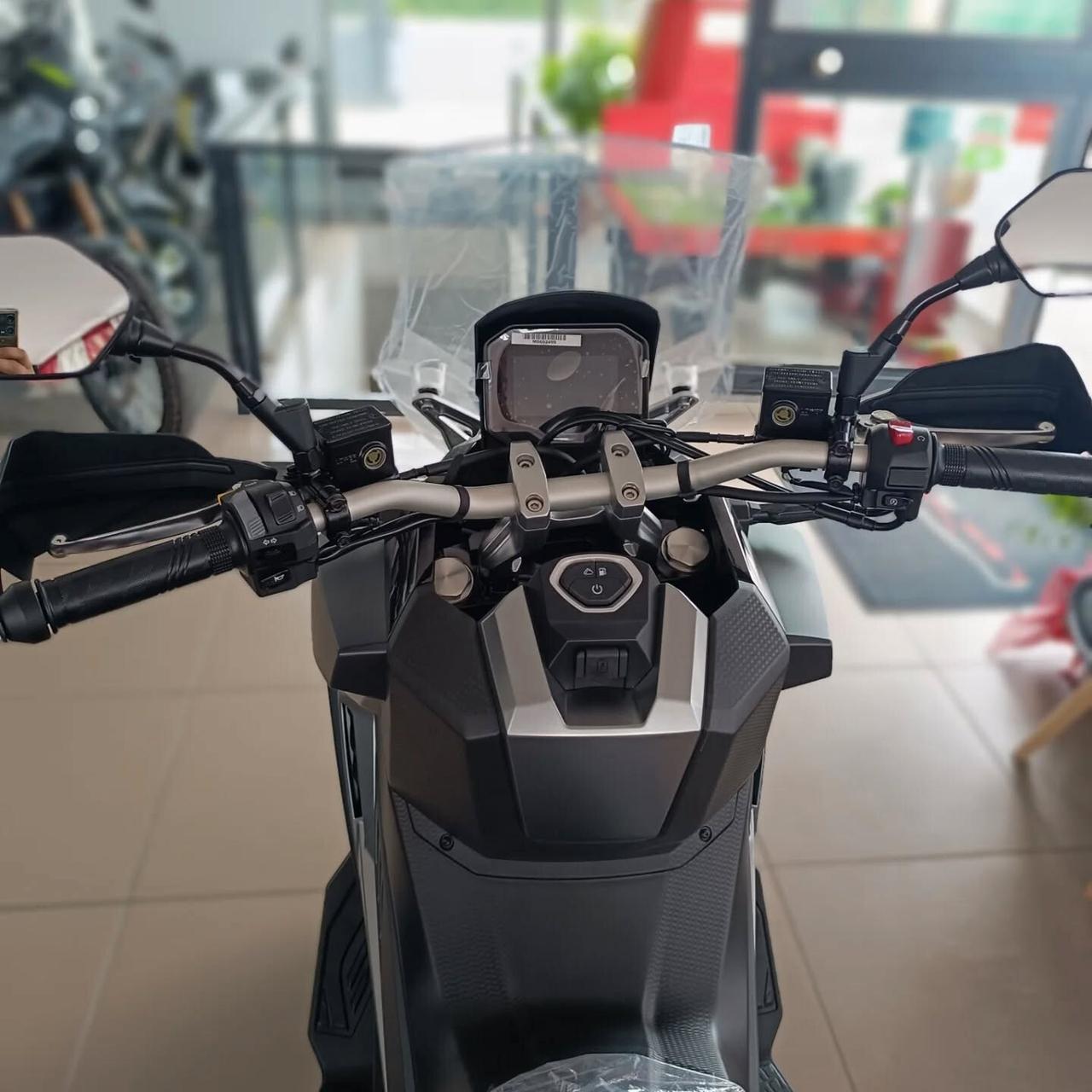 Sym Adx 400 TG NUOVI DA IMMATRICOLARE