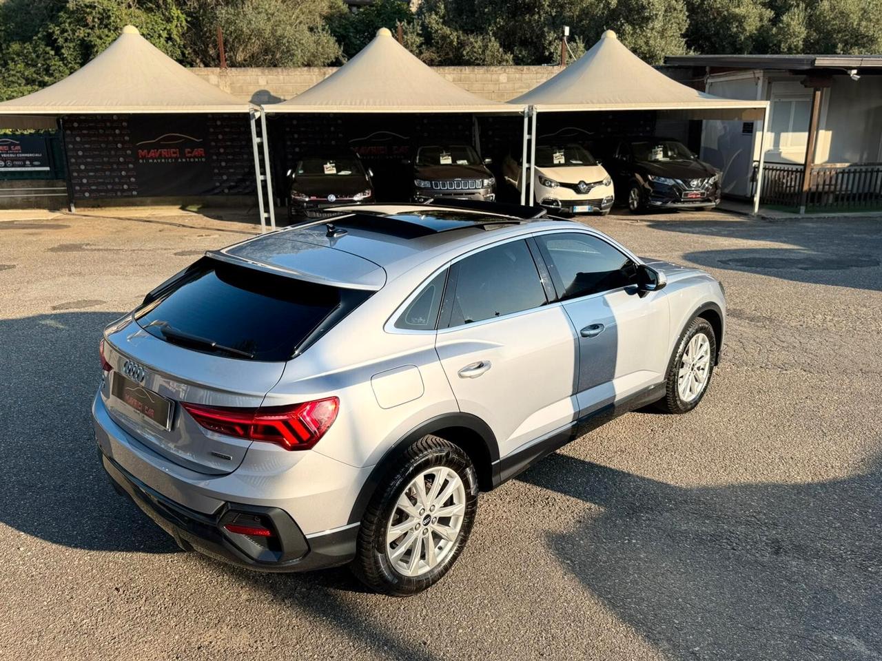 Audi Q3 35 TDI quattro S tronic Business Advanced TETTO