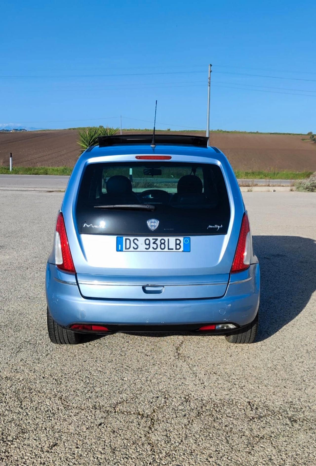 Lancia MUSA 1.6 Multijet Poltrona Frau