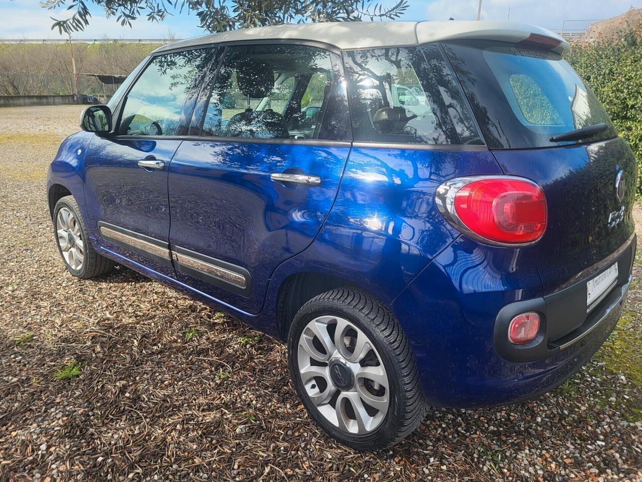 Fiat 500L 0.9 TwinAir Turbo Natural Power Lounge