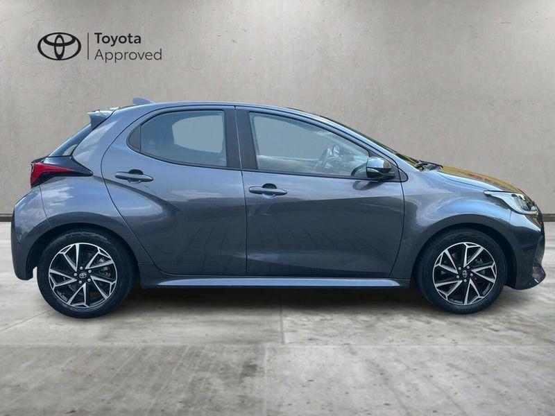 Toyota Yaris Hybrid Trend MY21