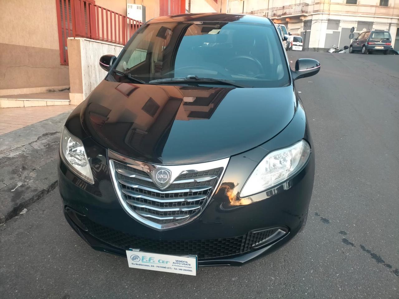 Lancia Ypsilon 1.2 69 CV 5 porte Gold