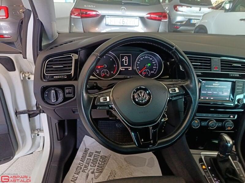 Volkswagen Golf 1.6 TDI Highline DSG BlueMotion Technol.
