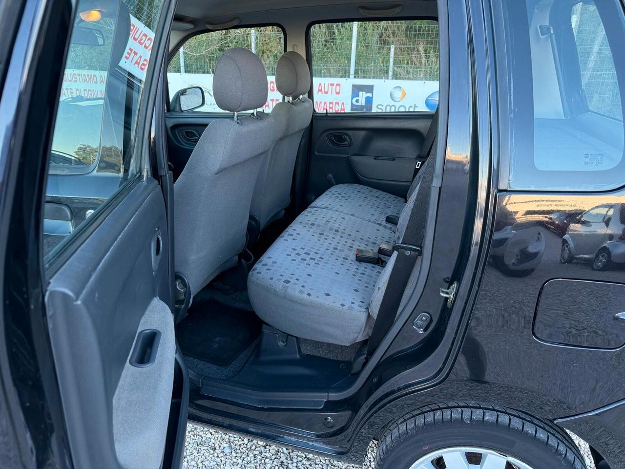 Opel Agila 1.0 12V Cosmo