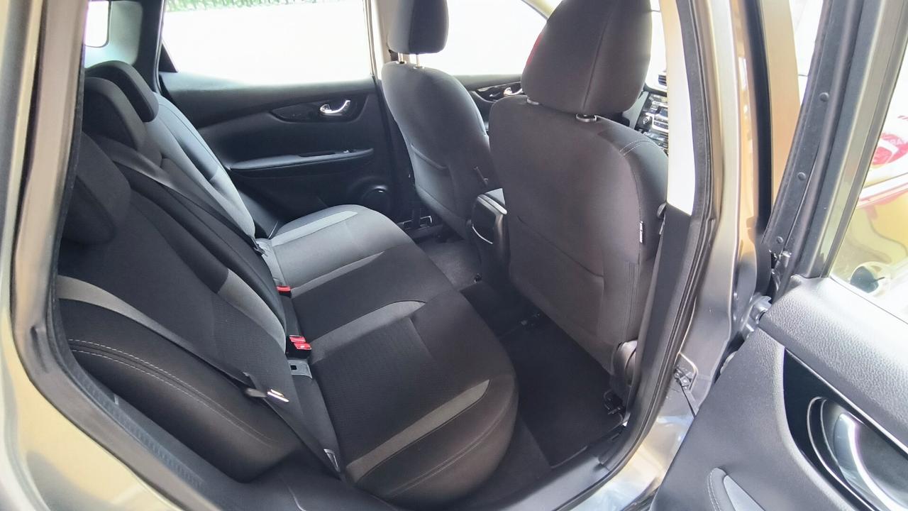 Nissan Qashqai 1.5 dCi Business