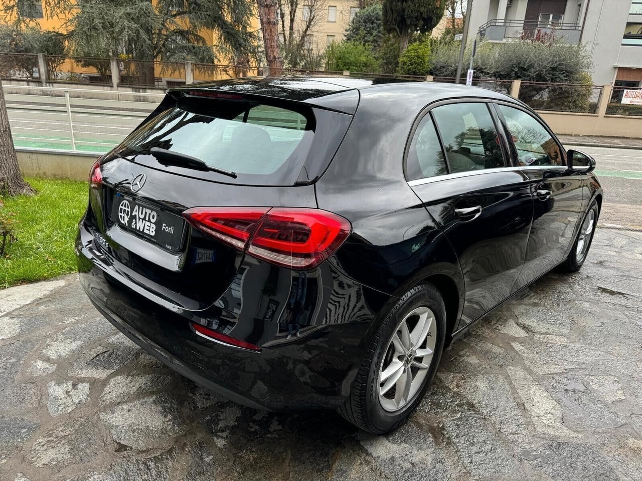 MB CLASSE A 180D AUTOMATIC BUSINESS NAVI