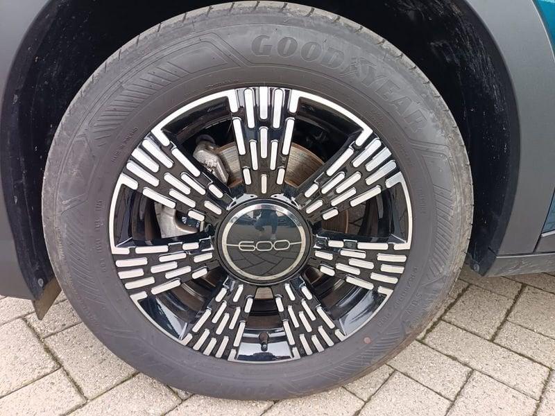FIAT 600 1.2 Hybrid 145cv Icon