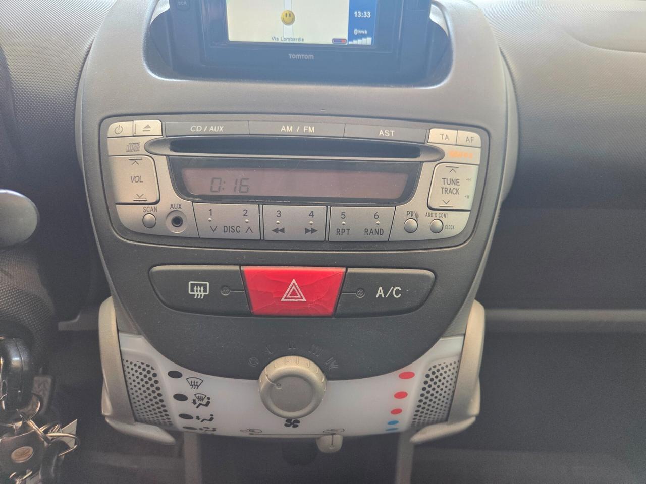 Toyota Aygo 1.0 12V VVT-i 5 porte Lounge