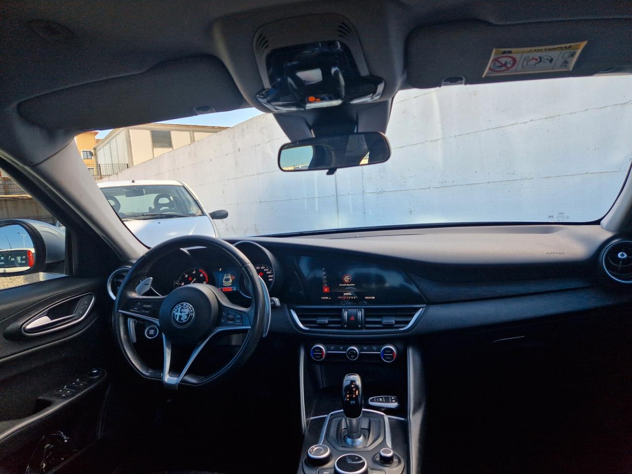 Alfa Romeo Giulia 2.2 Turbodiesel 180 CV Super automatica