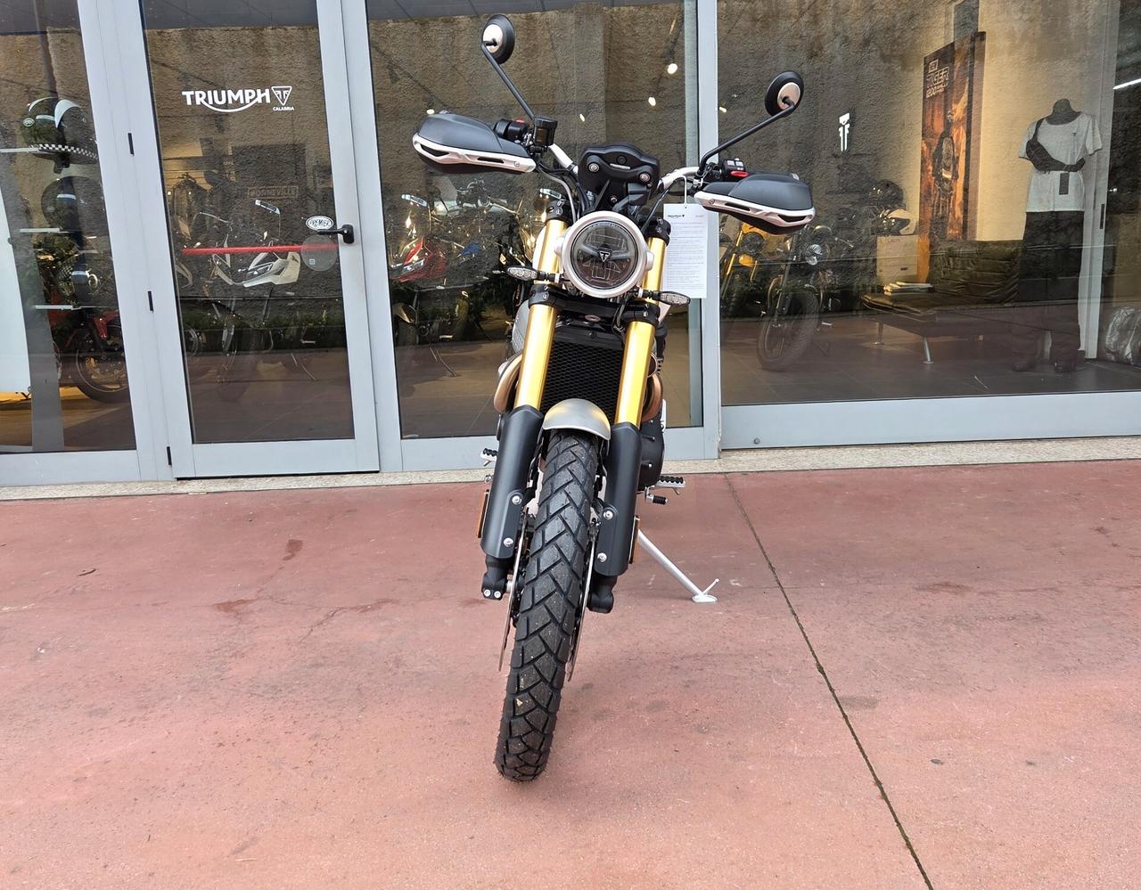 Triumph Scrambler 1200 XE