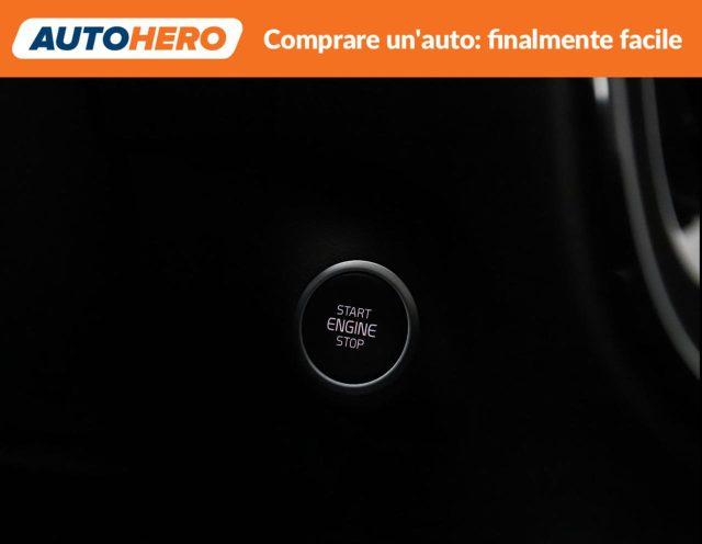 VOLVO XC40 T2 Momentum Pro