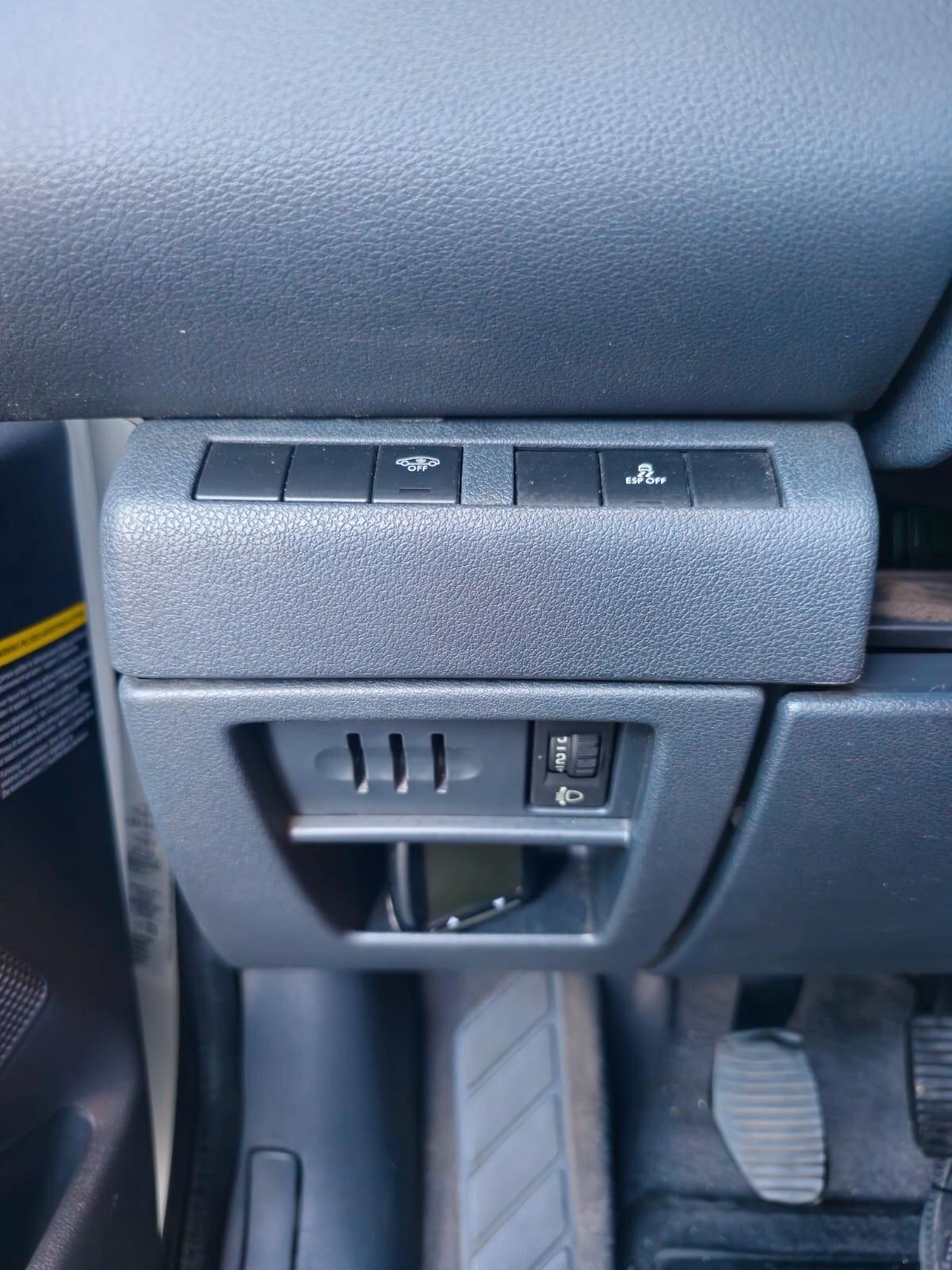 Peugeot 3008 1.6 HDi 112CV Tecno