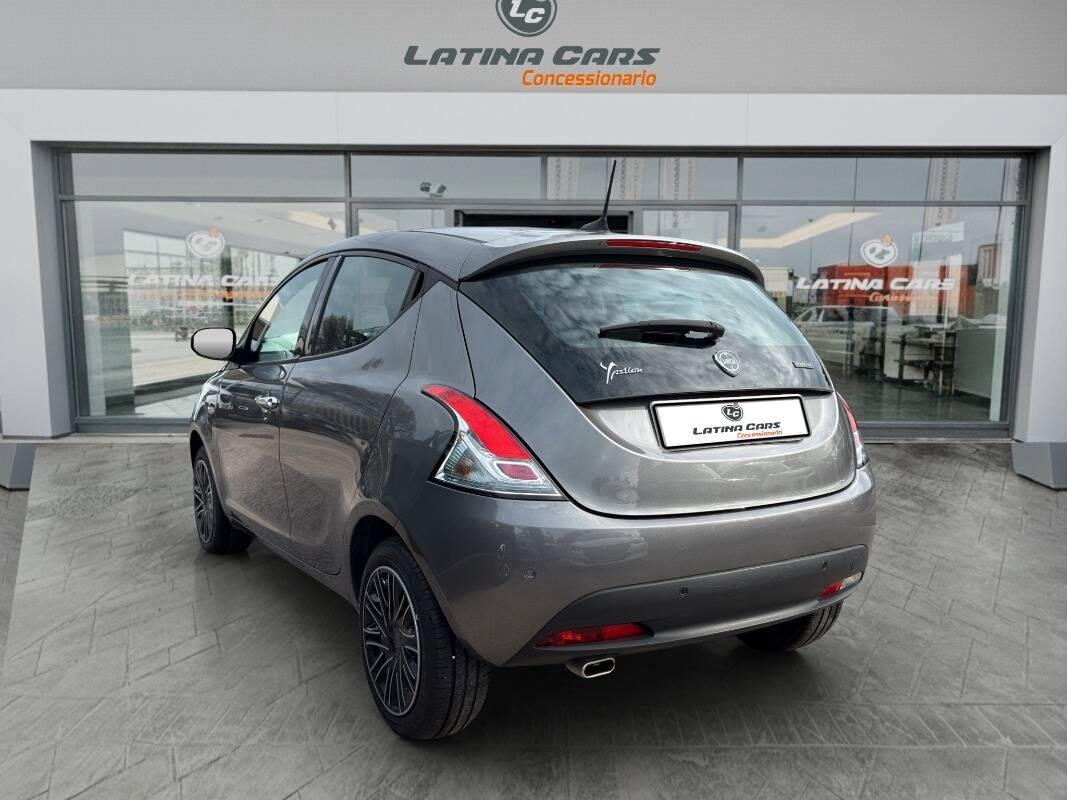 Lancia Ypsilon III 1.0 firefly hybrid Gold s&s 70cv 5p. Con CARPLAY