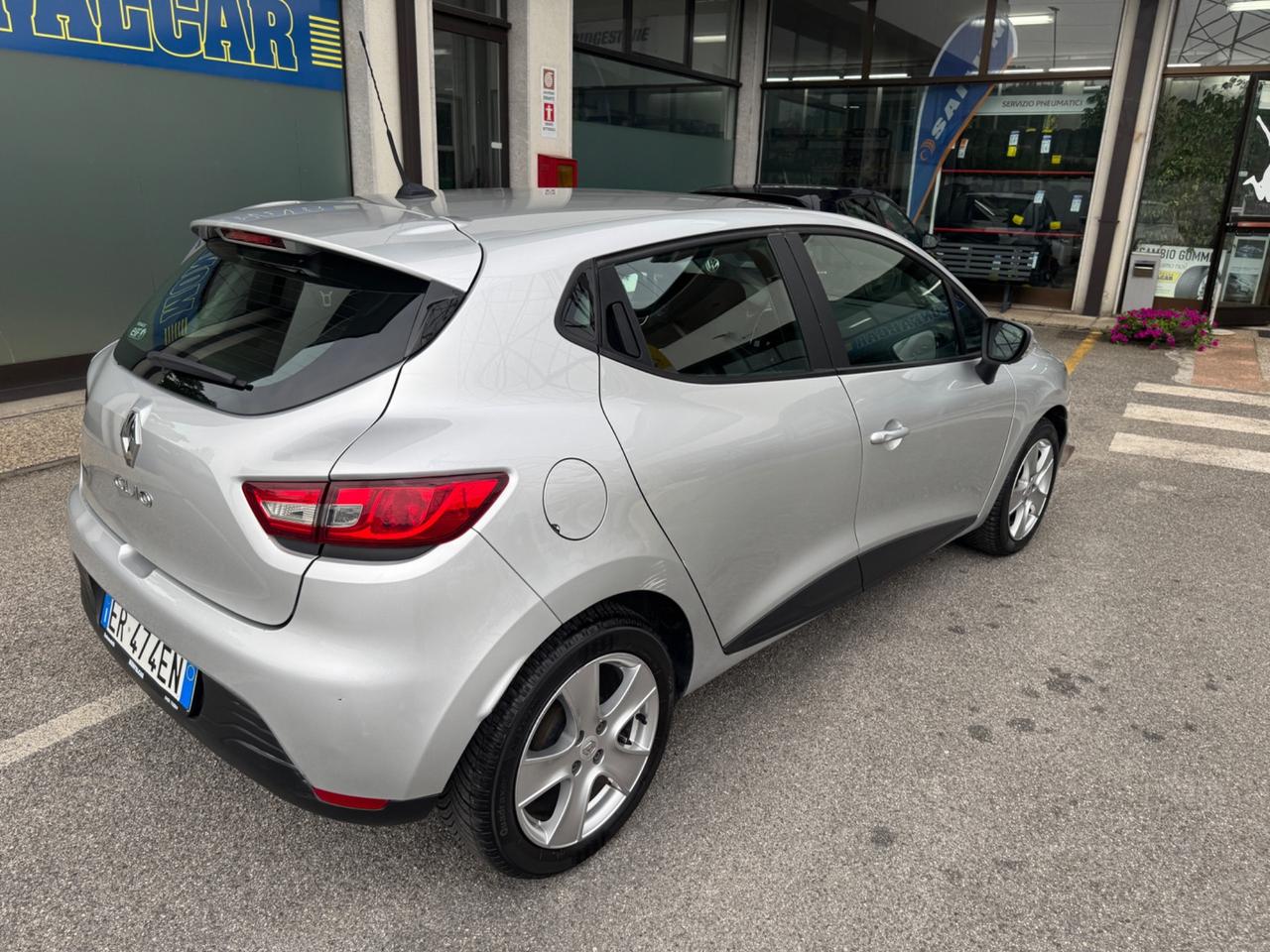 Renault Clio 1.2 Expression 2013
