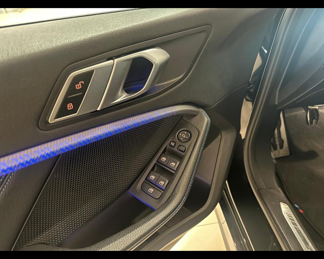 BMW Serie 1 (F40) - 116d 5p. Msport