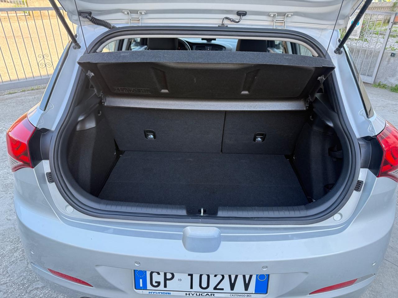 HYUNDAI I20 1.1 DIESEL POCHI KM 2019 EURO 6B