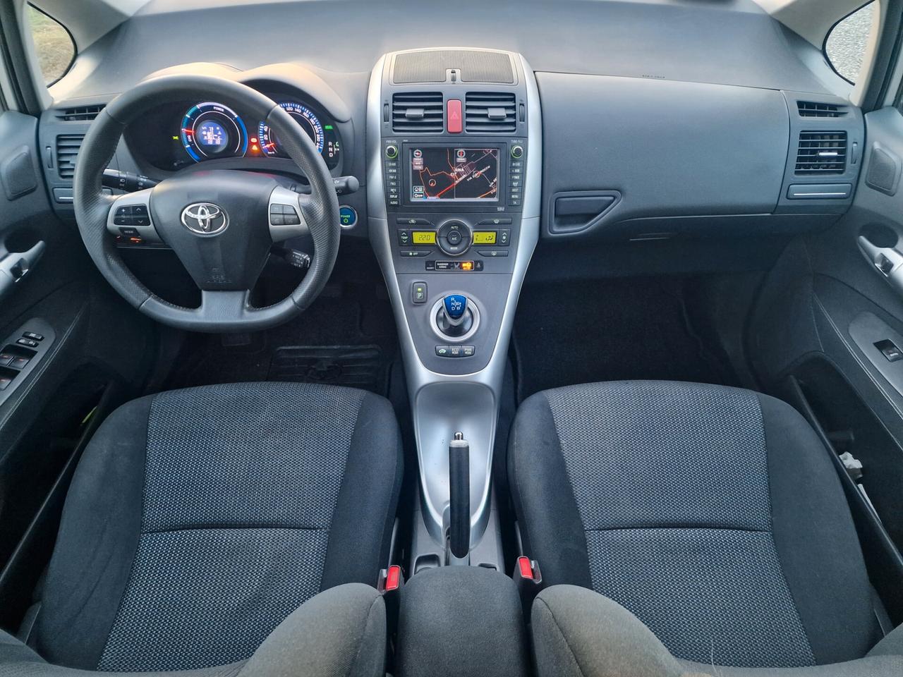 Toyota Auris 1.8 Hybrid 92000km