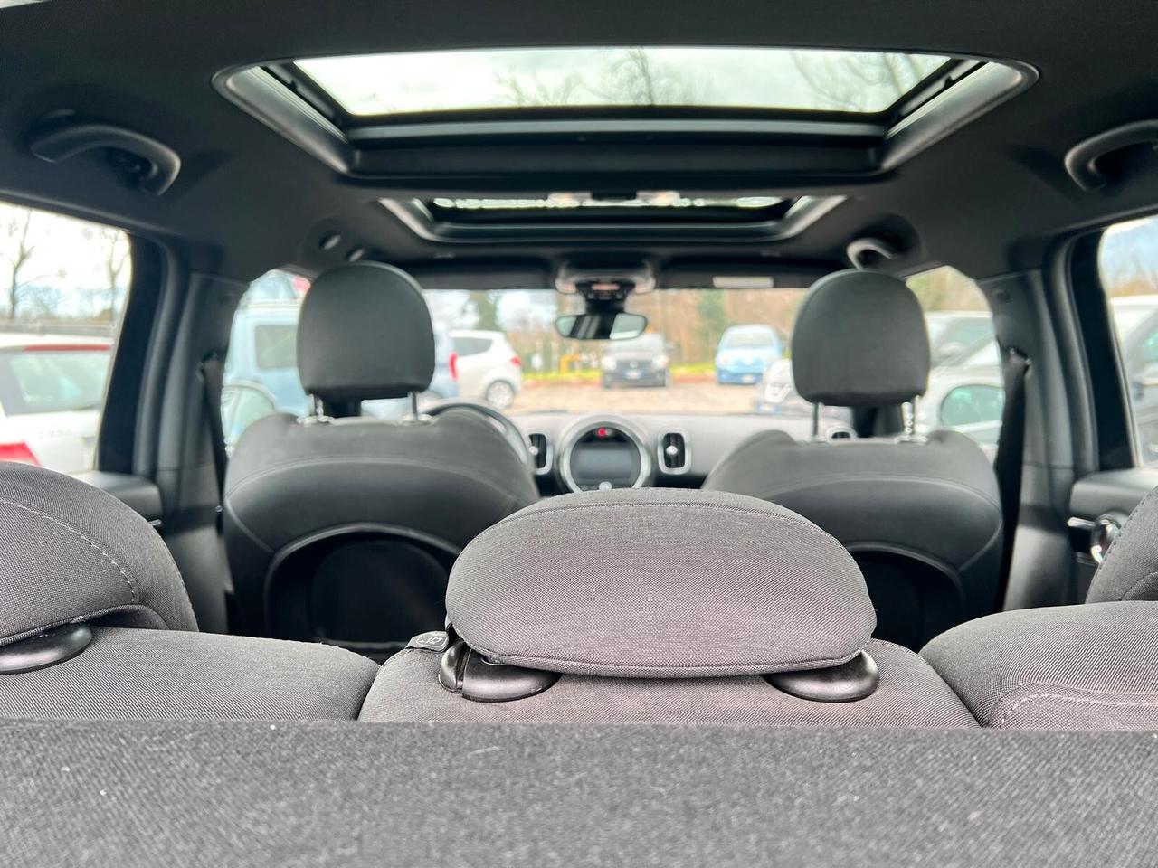 Mini Cooper D Countryman 2.0 *Tetto*Pdc*Navi*Camera*Ambient