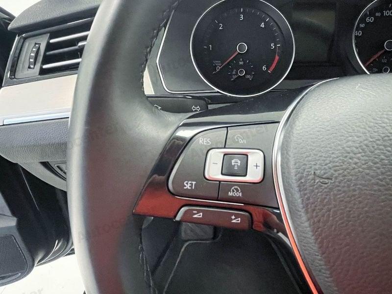 Volkswagen Passat Passat Variant 1.6 tdi Business 120cv dsg