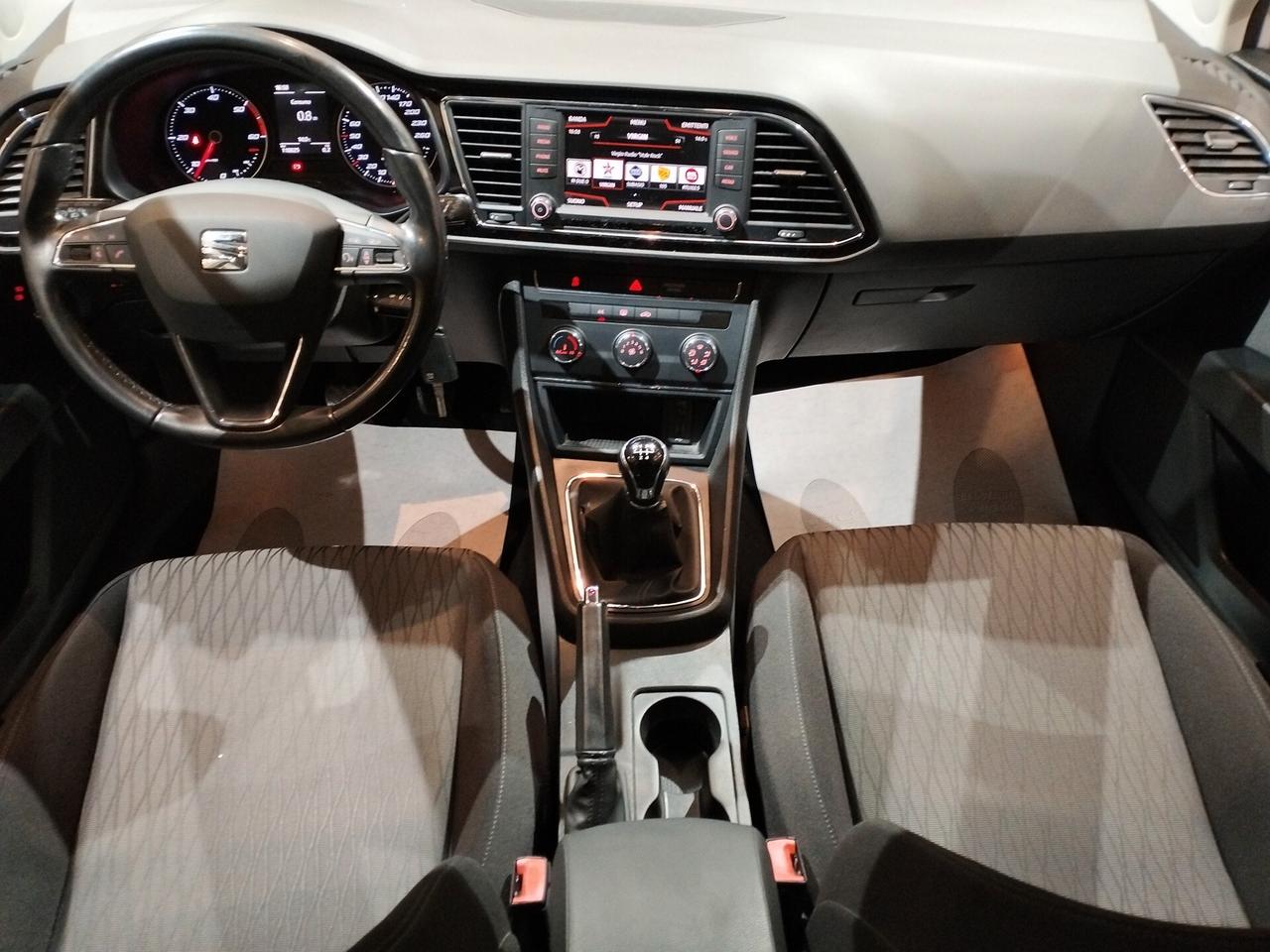 SEAT Leon 5p 1.6 tdi cr Style *NEOPATENTATI*