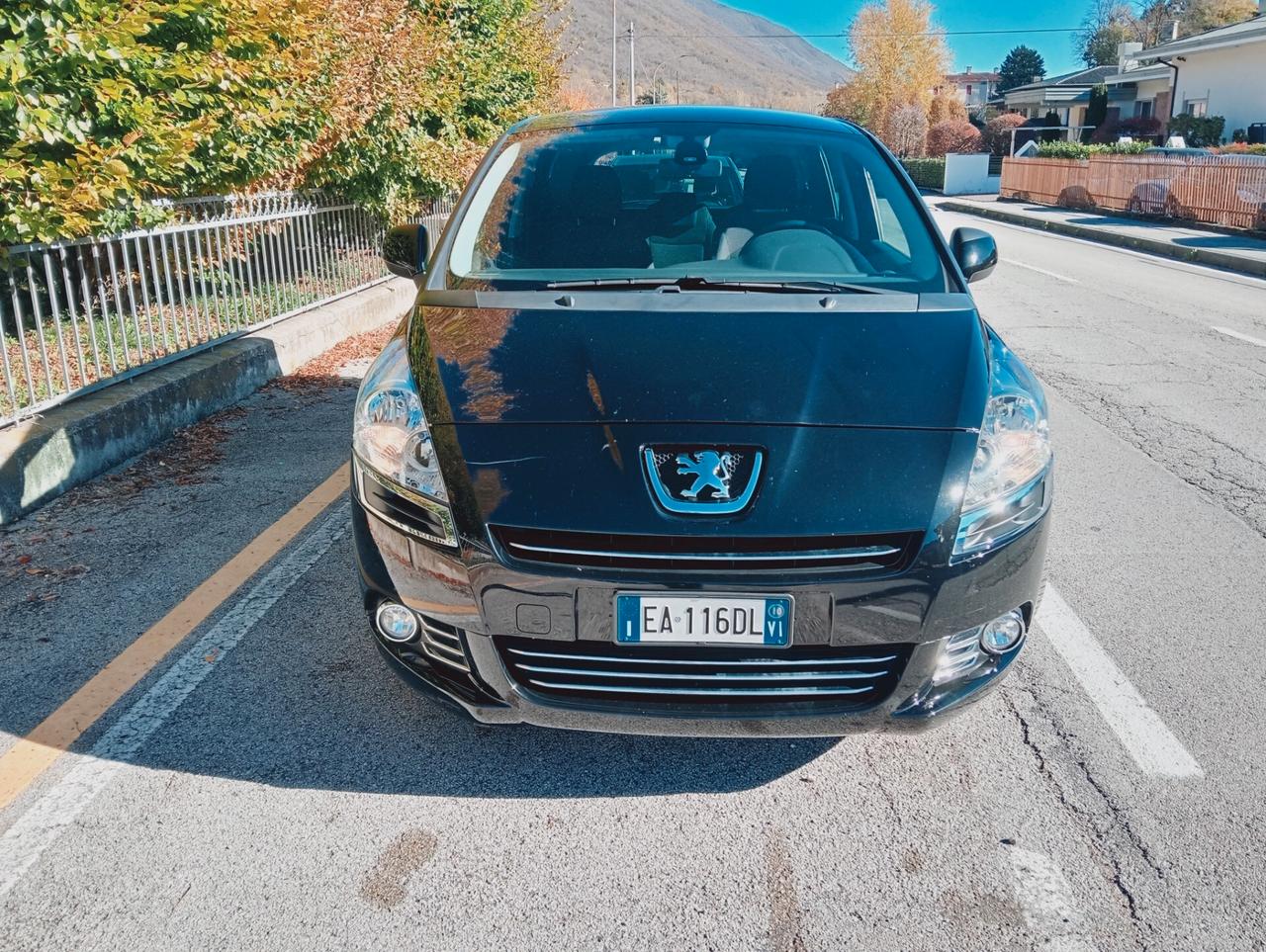 Peugeot 5008 2.0 HDi 150CV