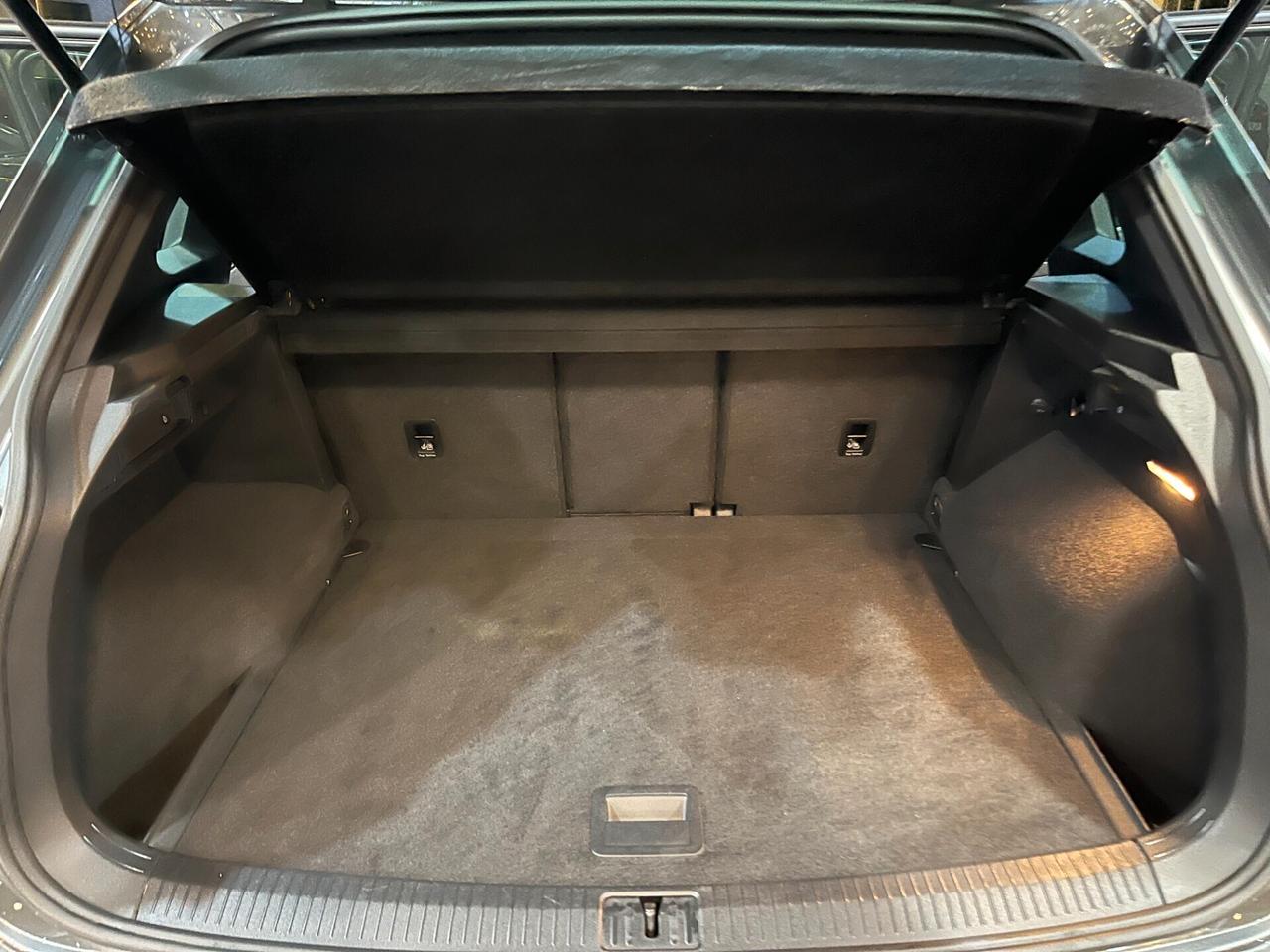 Volkswagen Tiguan 2.0 bitdi Executive R-Line 4motion 240cv dsg