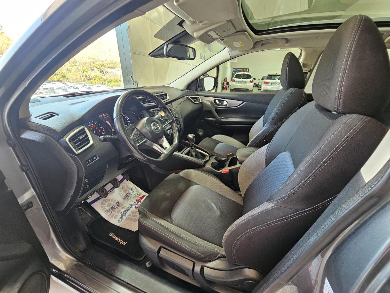 Nissan Qashqai 1.5 dci N-Connecta 115cv