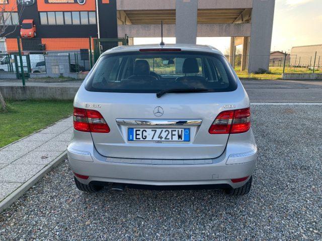 MERCEDES-BENZ B 180 CDI Premium