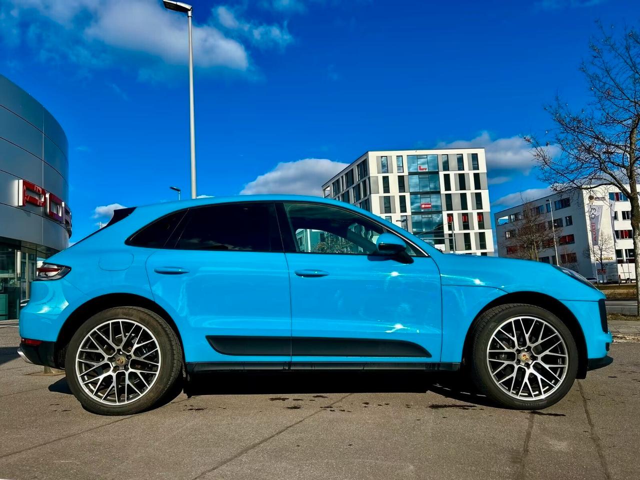Porsche Macan 2.0 LED, sistema di navigazione, telecamera