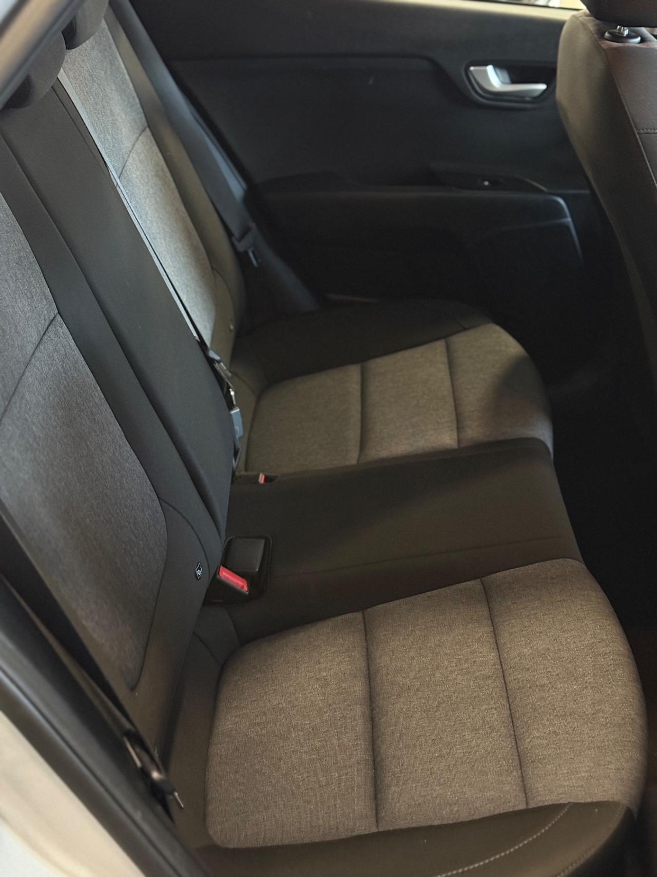 Kia Stonic 1.2 DPI ECO GPL Urban