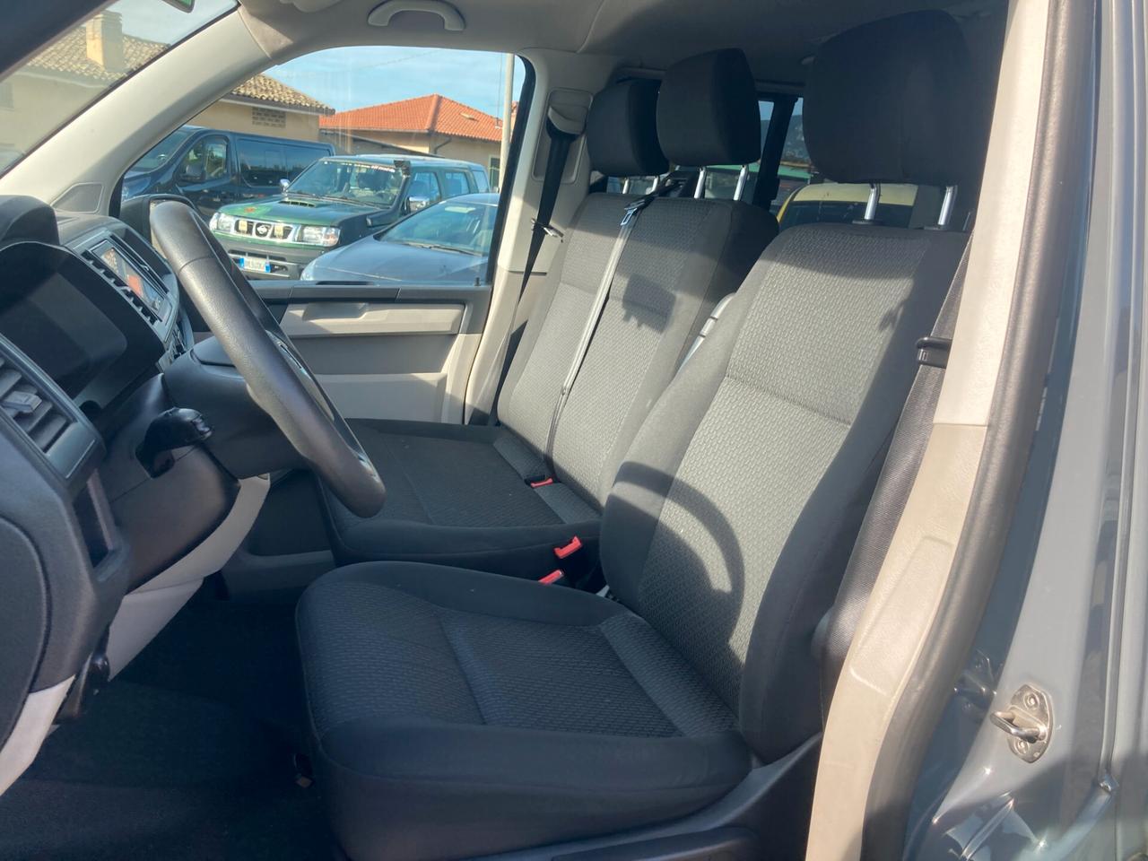 Volkswagen Transporter 2.0 TDI 150CV PL Kombi Business
