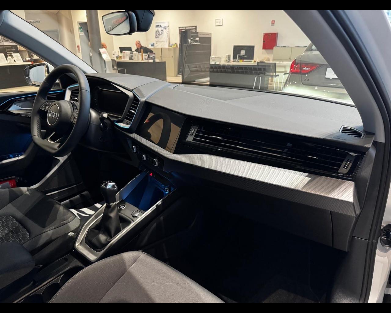 AUDI A1 SPORTBACK 30 TFSI S-LINE EDITION