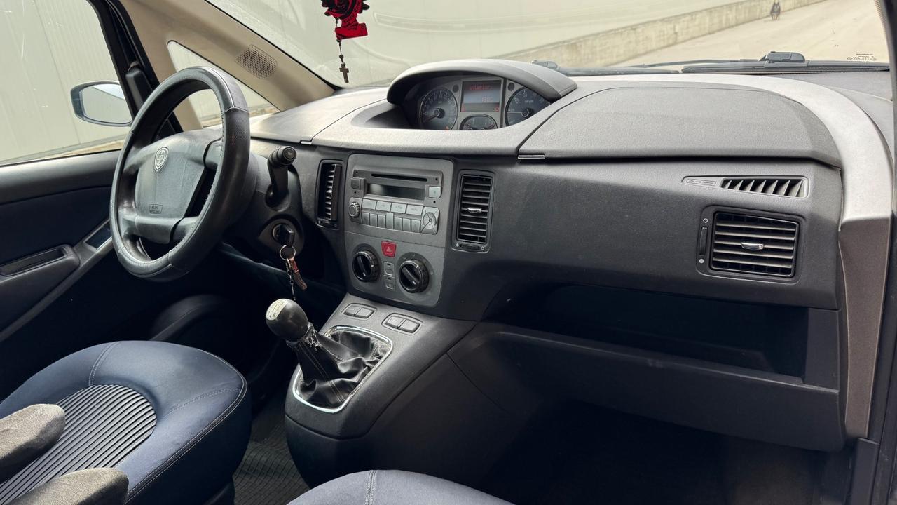 Lancia MUSA 1.3 Multijet 16V 70 CV Argento