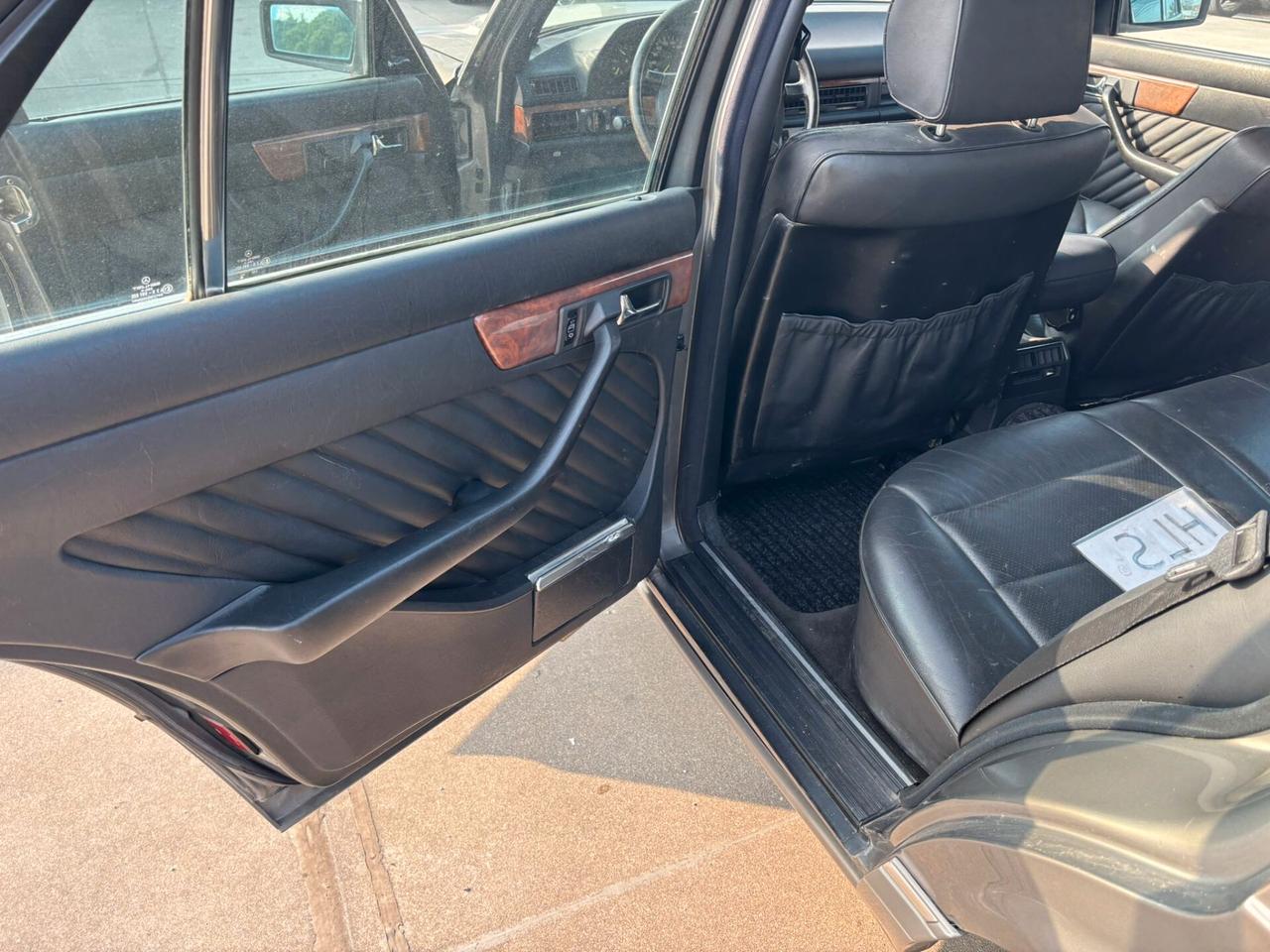 Mercedes-benz S 300 SE cat