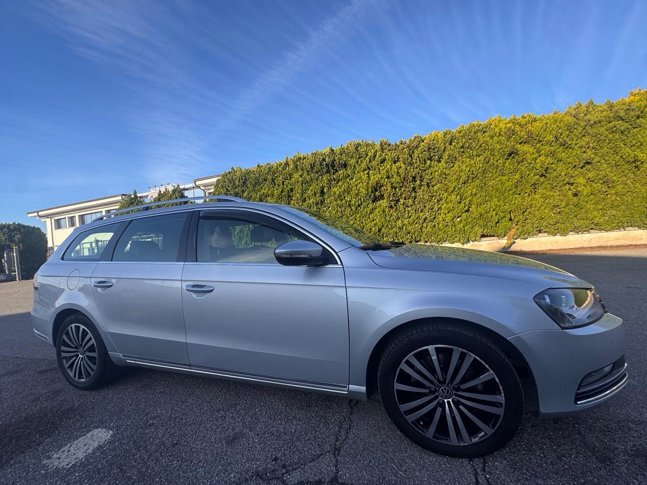 Volkswagen Passat 2.0 TDI DSG Highline BlueM. Tech.
