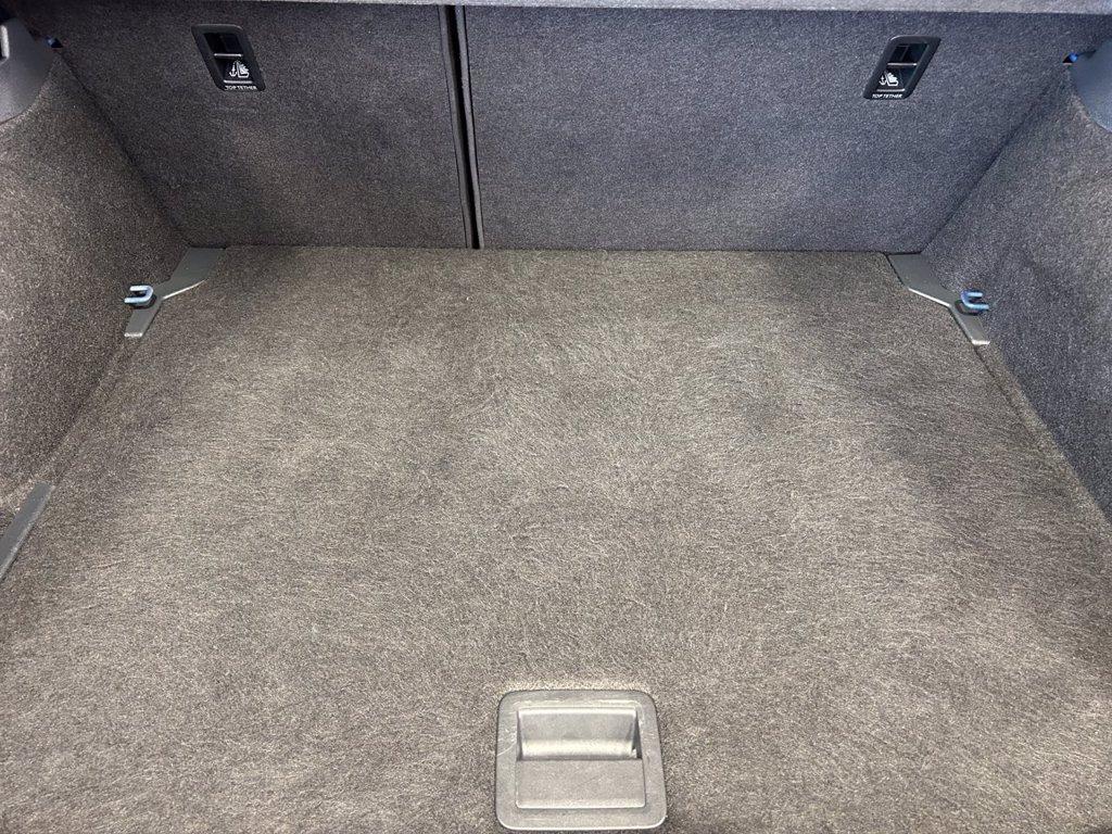 VOLKSWAGEN Taigo 1.0 tsi r-line 115cv del 2024