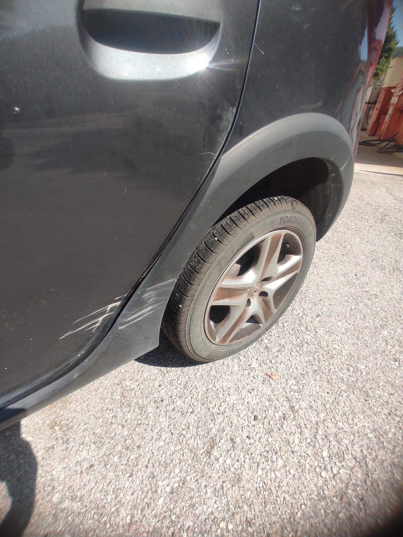 Dacia Sandero 0.9 TCe 12V TurboGPL 90CV GPL appena revisionato