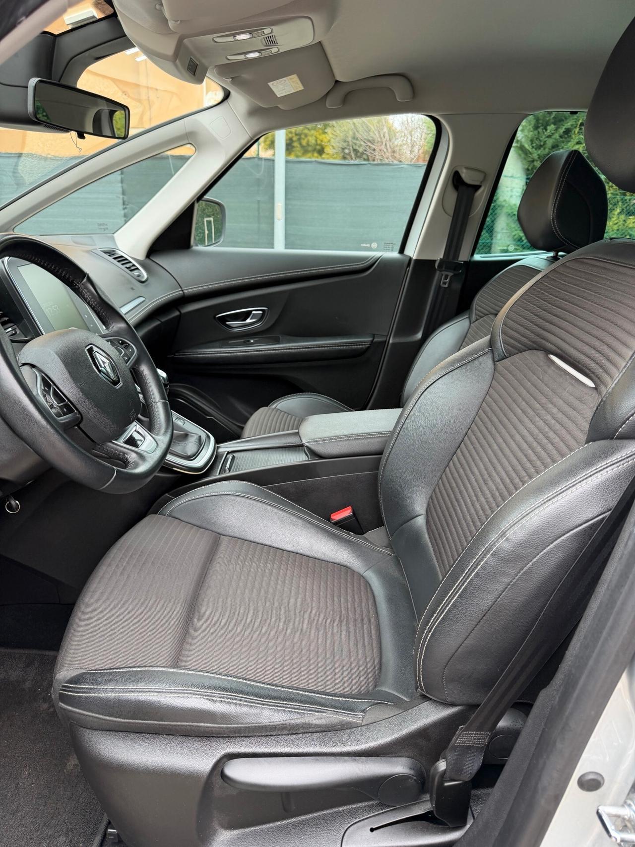 Renault Grand Scenic 1.7 dci - NAV. - 7 POSTI - 12 MESI DI GARANZIA -