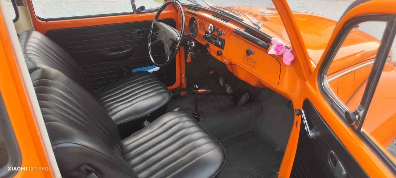 Volkswagen Maggiolino CABRIO o COUPE'